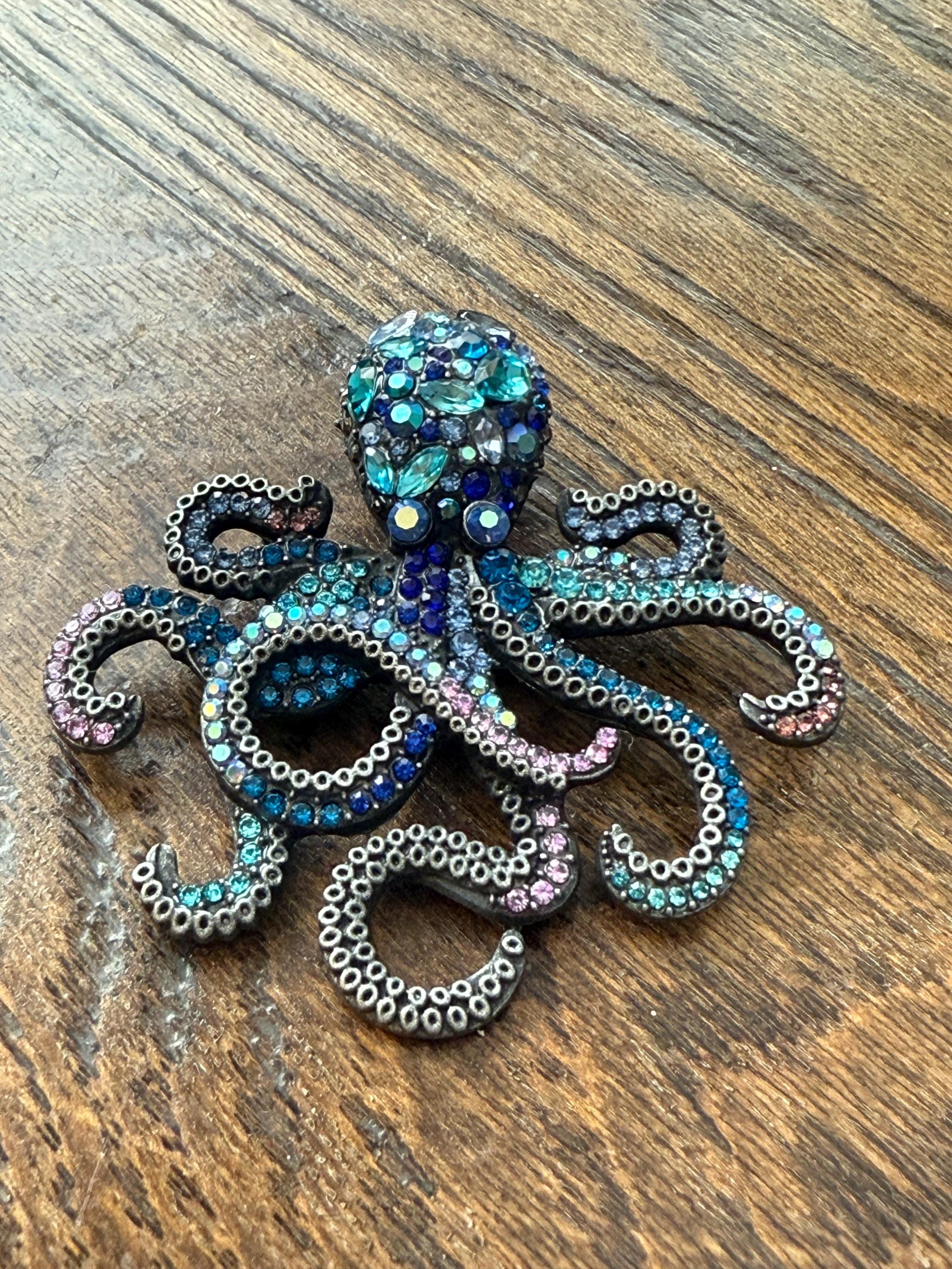 Gem Octopus Bolo Tie