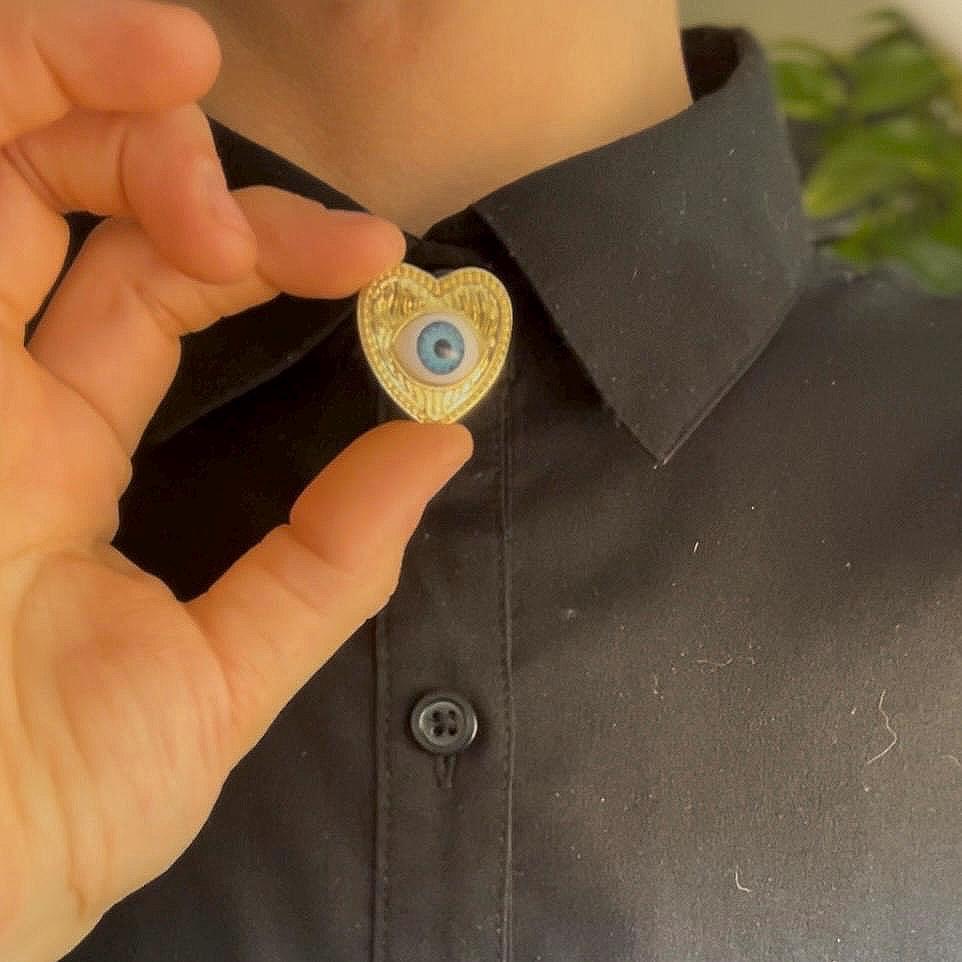 Egyptian Style Third Eye Button Cove (one piece)