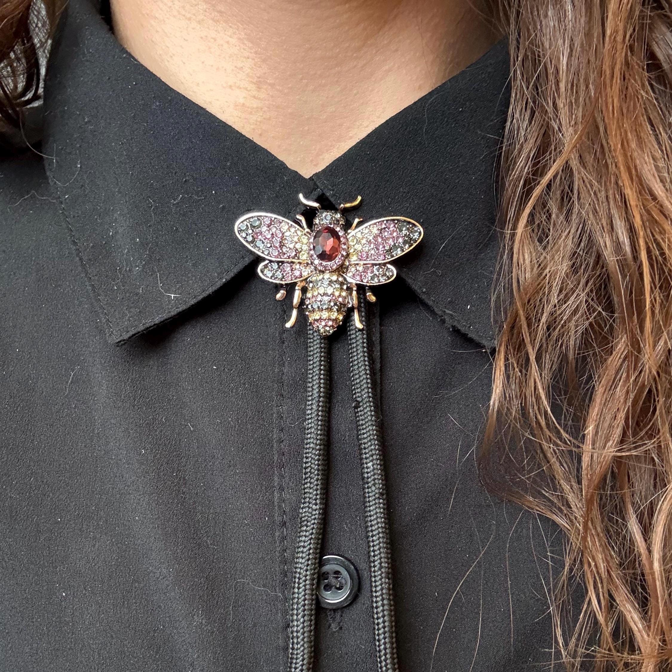 Gem Bumble Bee Bolo Tie