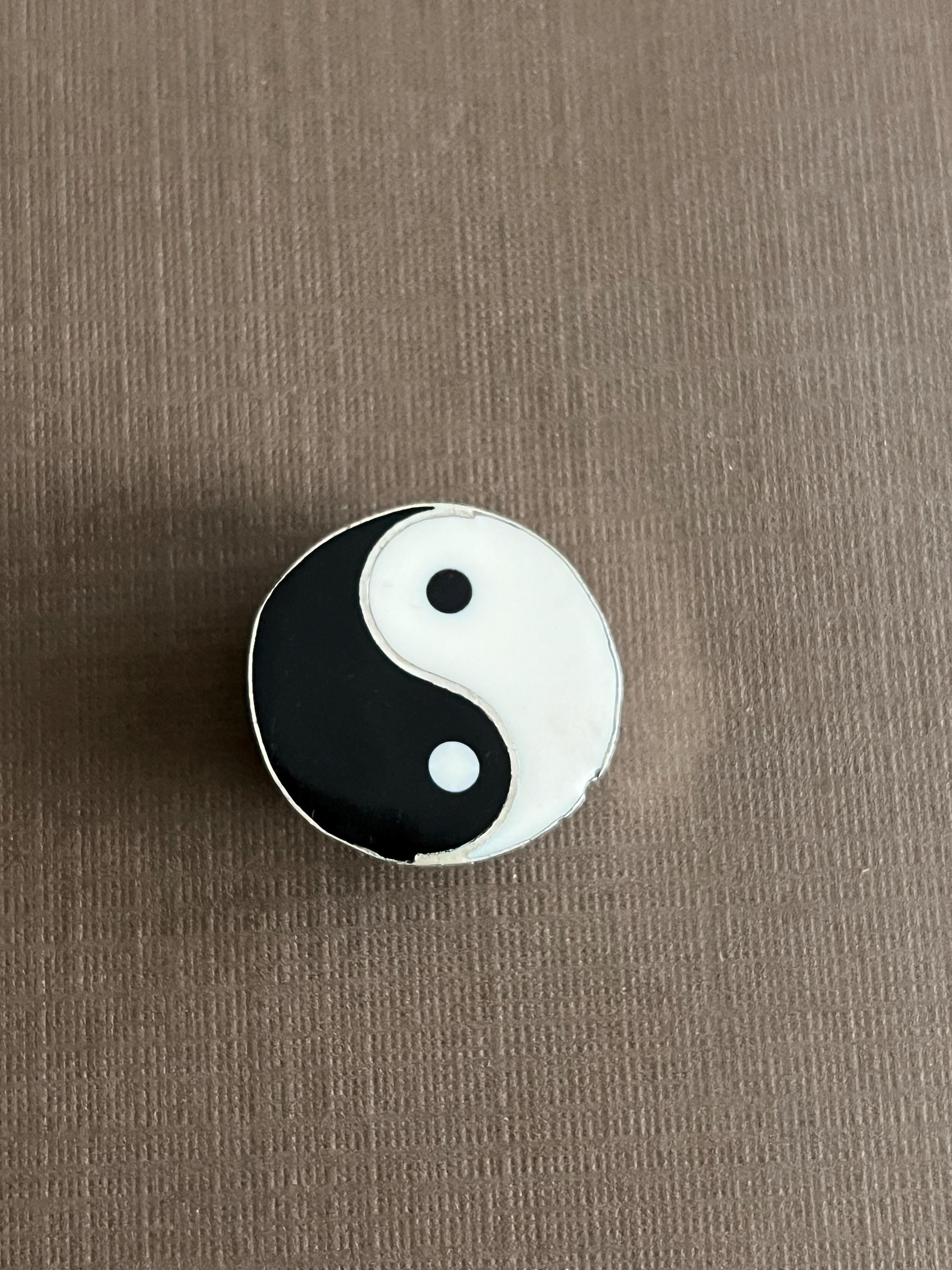 Vintage Yin-Yang Button Cover
